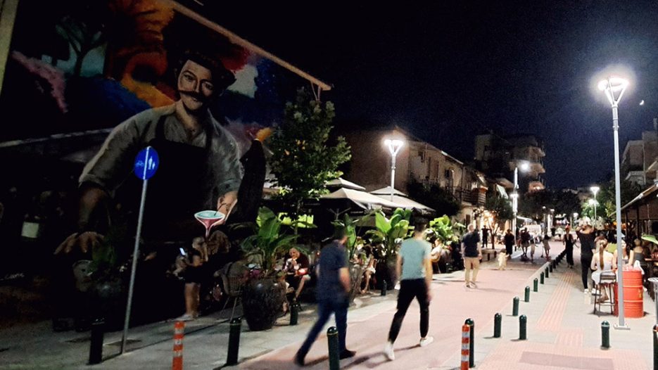 Νέα τέλη κοινοχρήστων χώρων για το 2026 στο Περιστέρι: αυξήσεις, ζώνες και αυστηροί έλεγχοι (Απόφαση)