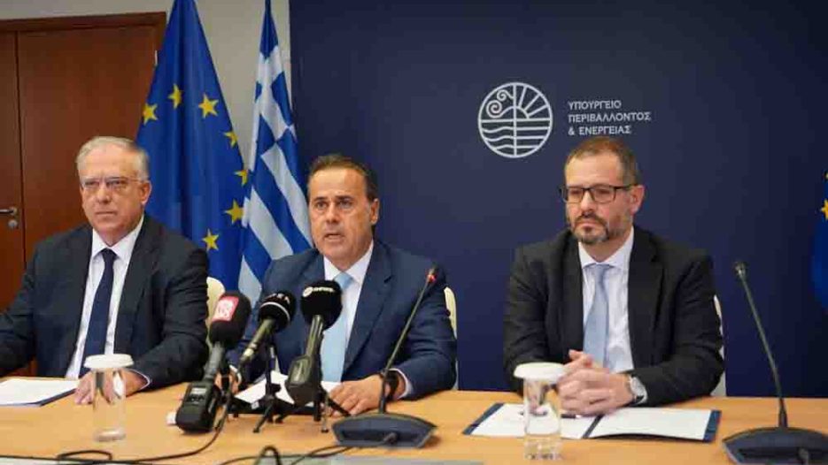 700 εκατ. ευρώ για τη βιομηχανία: Στρατηγική μείωσης ενεργειακού κόστους και επενδύσεων – ανακοινώσεις ΥΠΕΝ και Ανάπτυξης