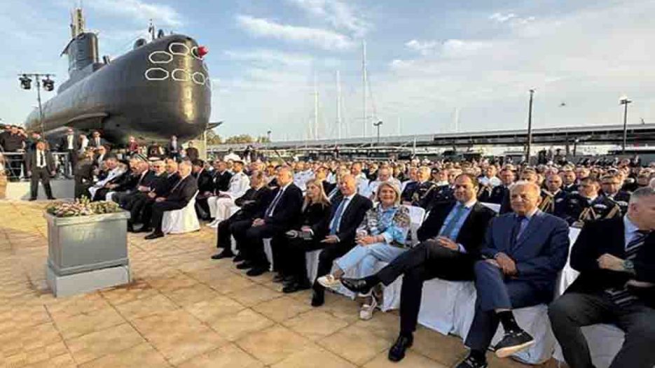 Το υποβρύχιο «ΠΡΩΤΕΥΣ» απέκτησε νέα ζωή στο Παλαιό Φάληρο – Εγκαίνια Ναυτικού Μουσείου