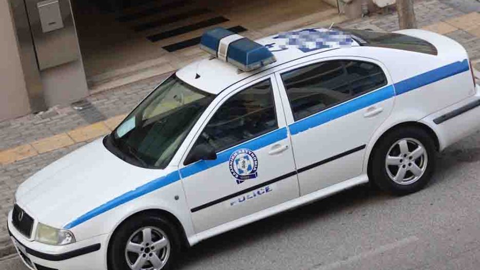 Βούλα: Ποινική δίωξη και απομάκρυνση 58χρονου γυμναστή για προσβολή γενετήσιας αξιοπρέπειας μαθητών