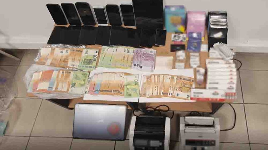 Θεσσαλονίκη: Εξαρθρώθηκε κύκλωμα τοκογλυφίας με εκβιασμούς και ξέπλυμα παράνομων εσόδων – 4 συλλήψεις