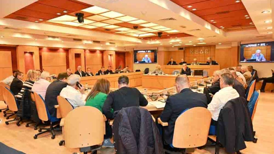 Χρέη στους δήμους: Νέα ρύθμιση - 240 δόσεις, «κούρεμα» έως 95% και δεύτερη ευκαιρία