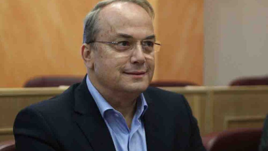 Πολεοδομίες: Ο Κωνσταντέλλος αδειάζει το Μαξίμου και εκθέτει το αφήγημα περί διεφθαρμένων δήμων