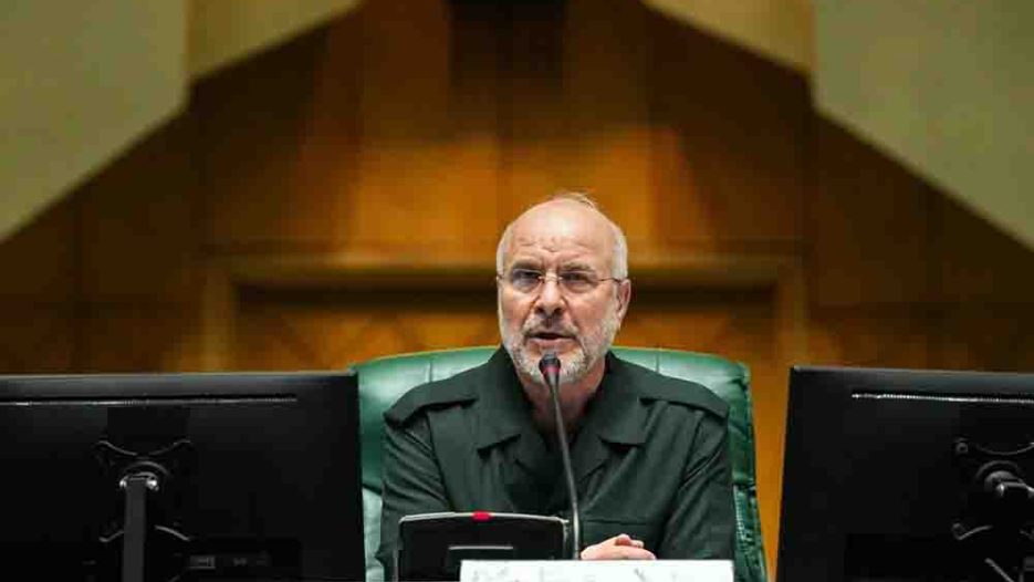 Ιράν: Οι οικονομικές και στρατιωτικές προειδοποιήσεις Γκαλιμπάφ προς τις ΗΠΑ για ενδεχόμενη σύγκρουση