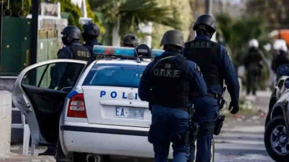 ΕΛ.ΑΣ.: Εξάρθρωσε σπείρα διαρρηκτών που λυμαίνονταν πολυτελείς κατοικίες στην Αττική