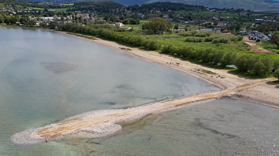 Παρέμβαση Κικίλια για παράνομο μπάζωμα σε περιοχή Natura στον Ωρωπό